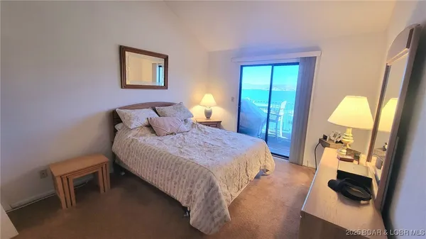 $210,900 | 147 Woodcrest Drive, Unit 3B, Lake Ozark, MO 65049
