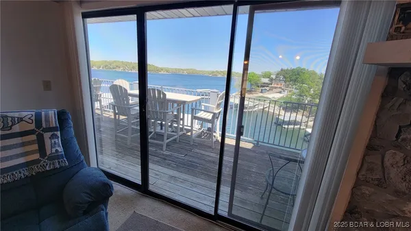 $210,900 | 147 Woodcrest Drive, Unit 3B, Lake Ozark, MO 65049