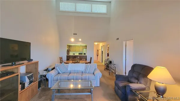 $210,900 | 147 Woodcrest Drive, Unit 3B, Lake Ozark, MO 65049