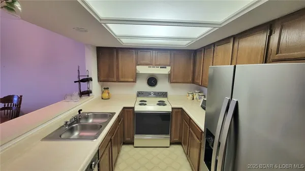 $210,900 | 147 Woodcrest Drive, Unit 3B, Lake Ozark, MO 65049