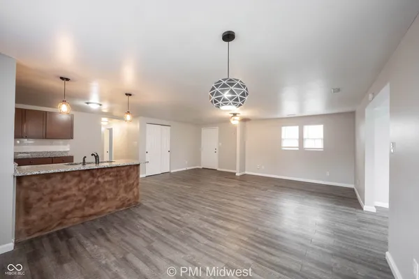 $1,449 | 955 North Traub Avenue, Indianapolis, IN 46222