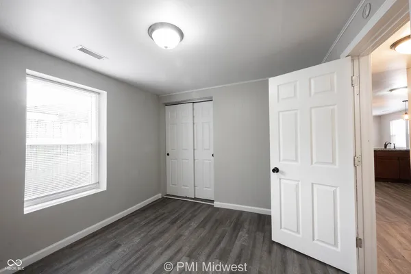 $1,449 | 955 North Traub Avenue, Indianapolis, IN 46222