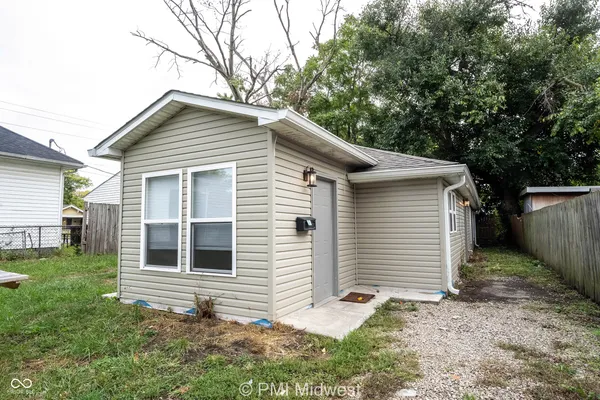 $1,449 | 955 North Traub Avenue, Indianapolis, IN 46222