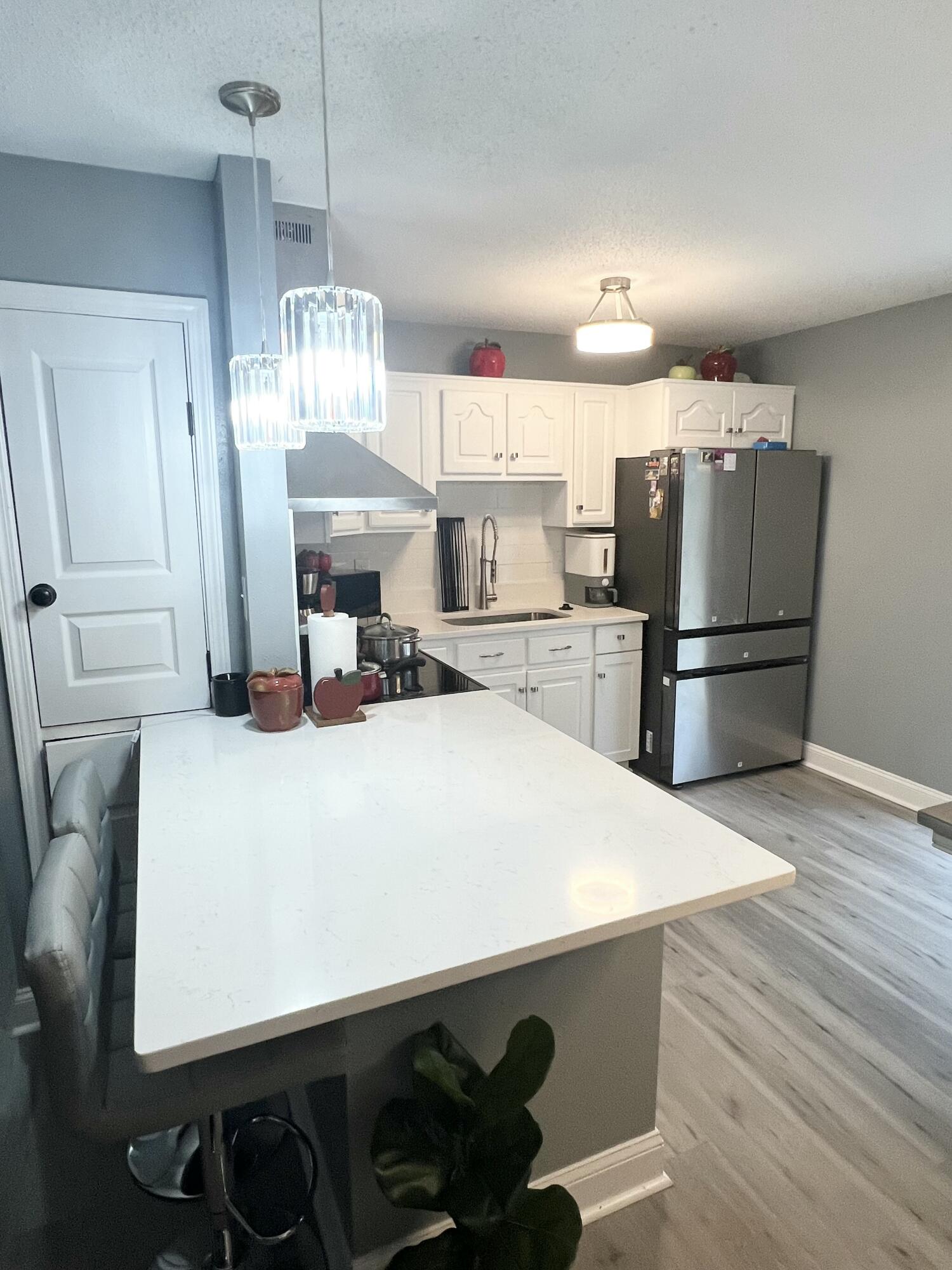 13 Port Dixie Boulevard Shalimar, FL 32579 - Photo 4 of 17 *