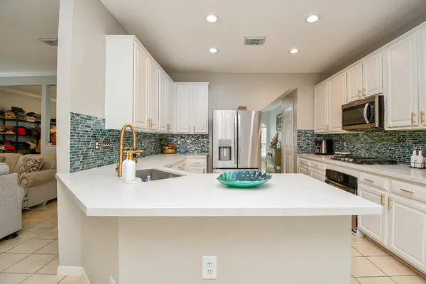 $489,900 | 3151 Mossy Elm Court, Houston, TX 77059