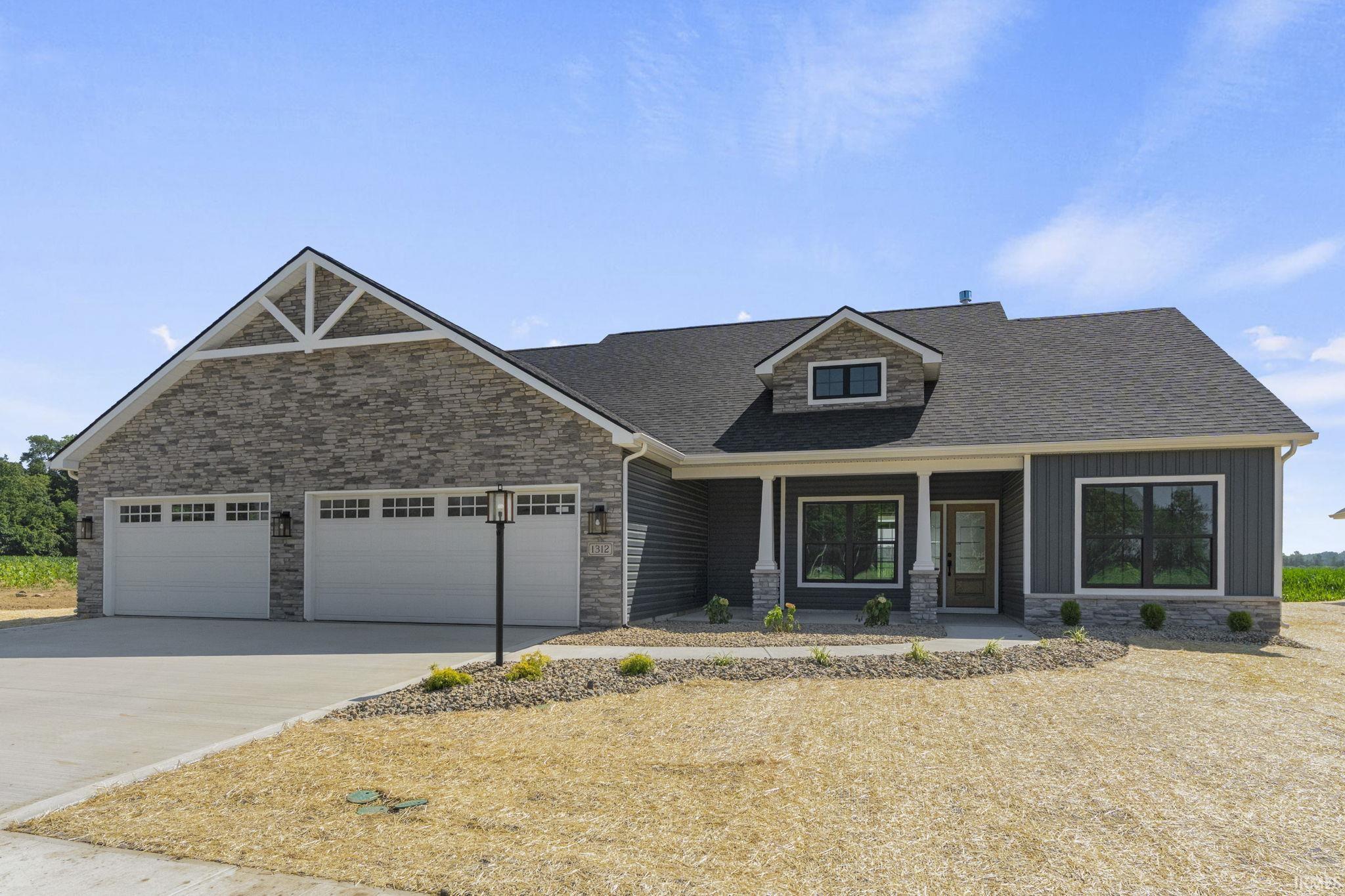 1312 Kayenta Trail Fort Wayne, IN 46815 - Photo 2 of 35