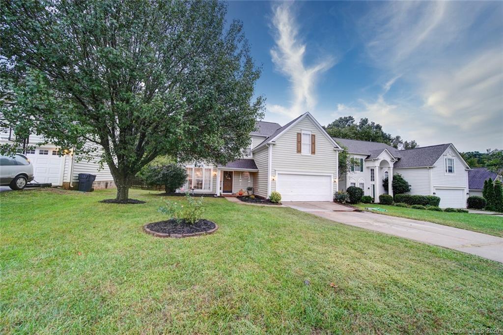 831 Clearbrook Road Matthews, NC 28105 - Photo 2 of 23 Gallery Image 2