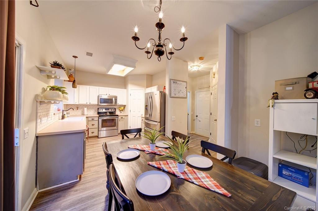 831 Clearbrook Road Matthews, NC 28105 - Photo 16 of 23 Gallery Image 16