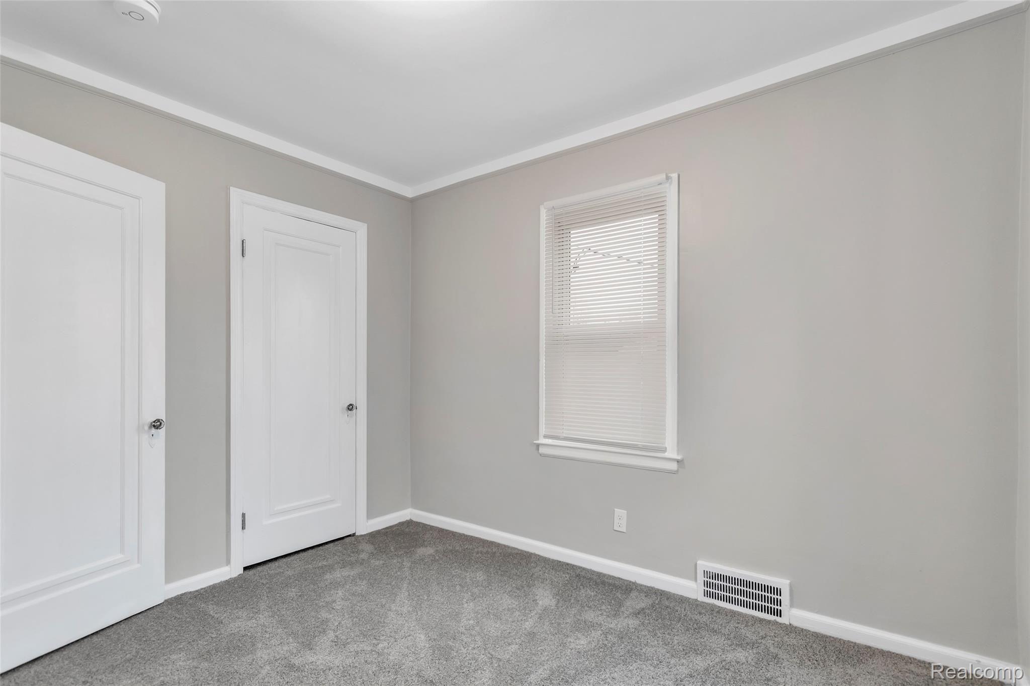 27727 Goddard Road Romulus, MI 48174 - Photo 10 of 19 Main Floor Guest Bedroom 1