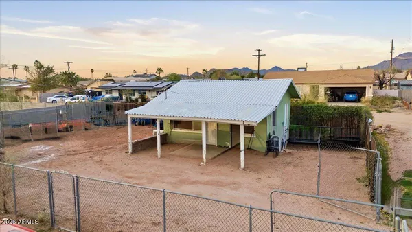 $1,200,000 | 10411 East 1st Street, Apache Junction, AZ 85120