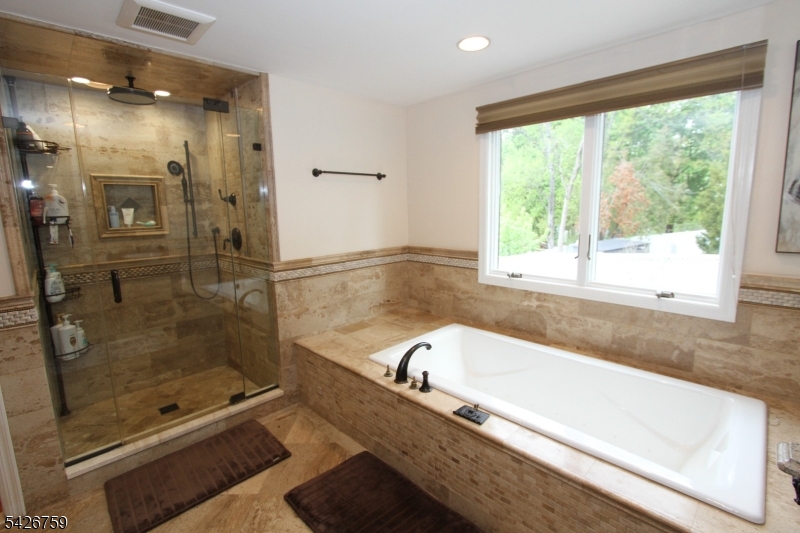 7 Stuart Street Waldwick, NJ 07463 - Photo 37 of 49