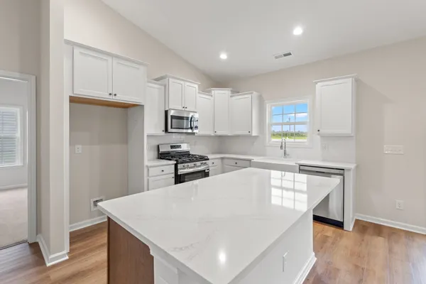 $293,902 | 1150 West Business 9, Loris, SC 29569