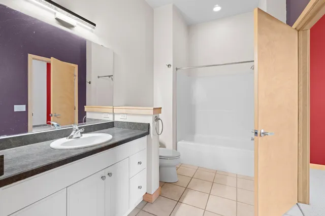 $335,000 | 530 West Doty Street, Unit 107, Madison, WI 53703