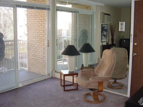 4917 South Crooks Road Royal Oak, MI 48073 - Photo 5 of 12 122678-4.JPG