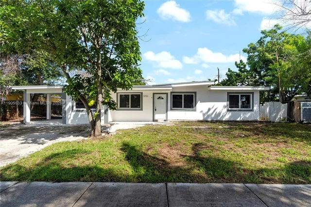 $529,999 | 5701 Southwest 41st Street, West Park, FL 33023