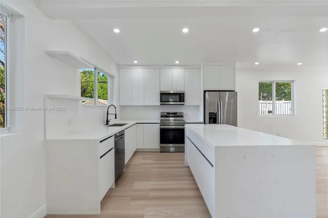 $529,999 | 5701 Southwest 41st Street, West Park, FL 33023