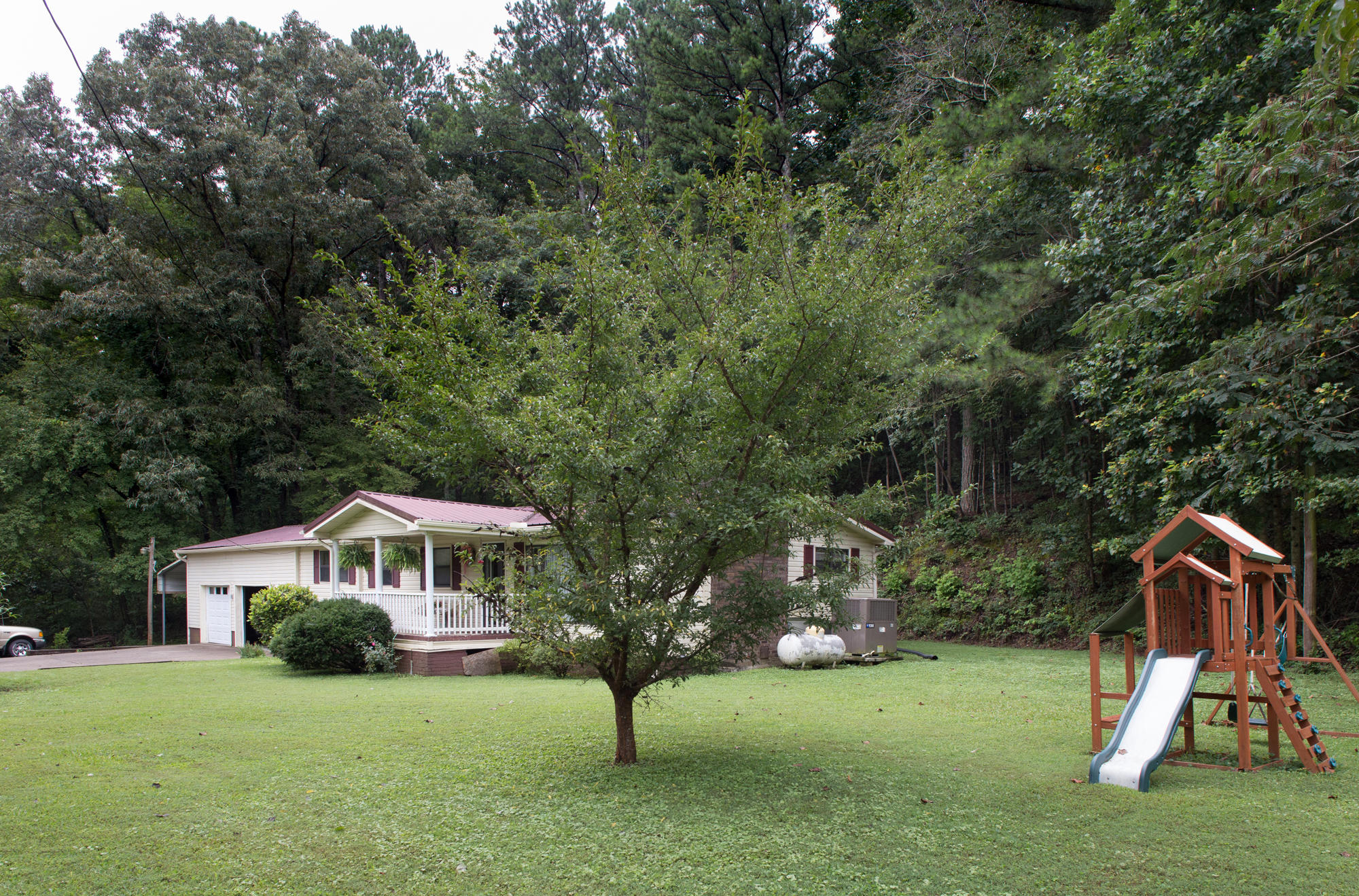 2149 North Long Hollow Road Chickamauga, GA 30707 - Photo 19 of 19 20180831_2149NLongHollow_126
