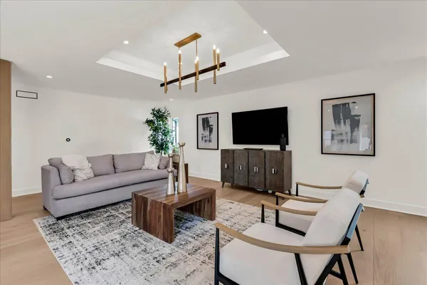 $2,050,000 | 1323 Washington Boulevard, Birmingham, MI 48009