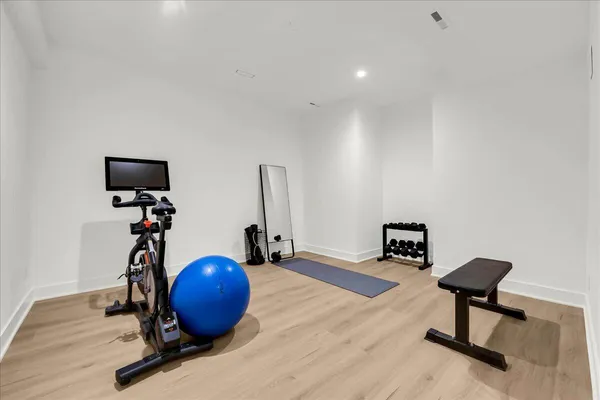 $2,050,000 | 1323 Washington Boulevard, Birmingham, MI 48009