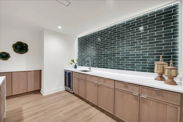 $2,050,000 | 1323 Washington Boulevard, Birmingham, MI 48009