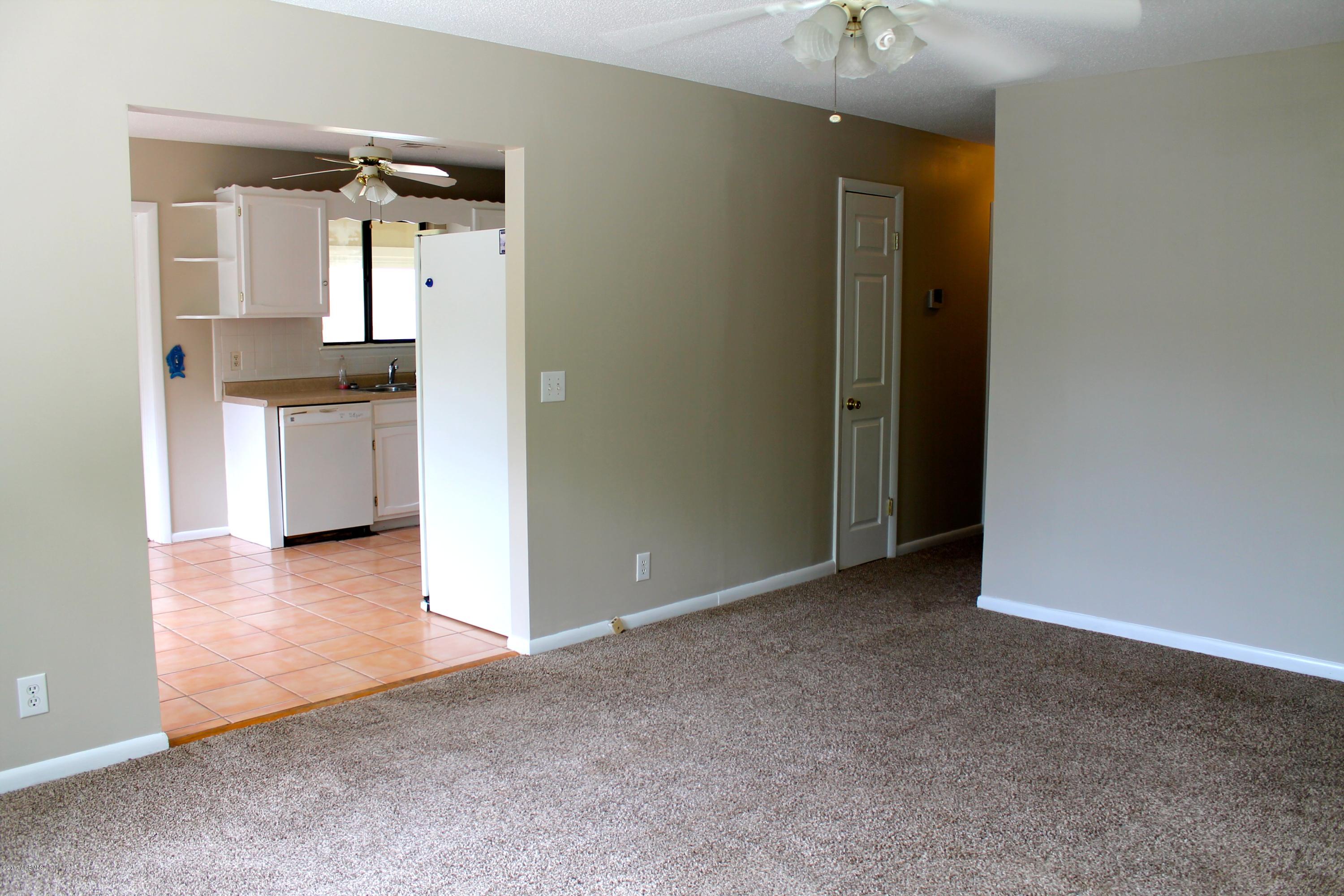 1508 Sycamore Street Beaufort, SC 29902 - Photo 4 of 18 IMG_4865