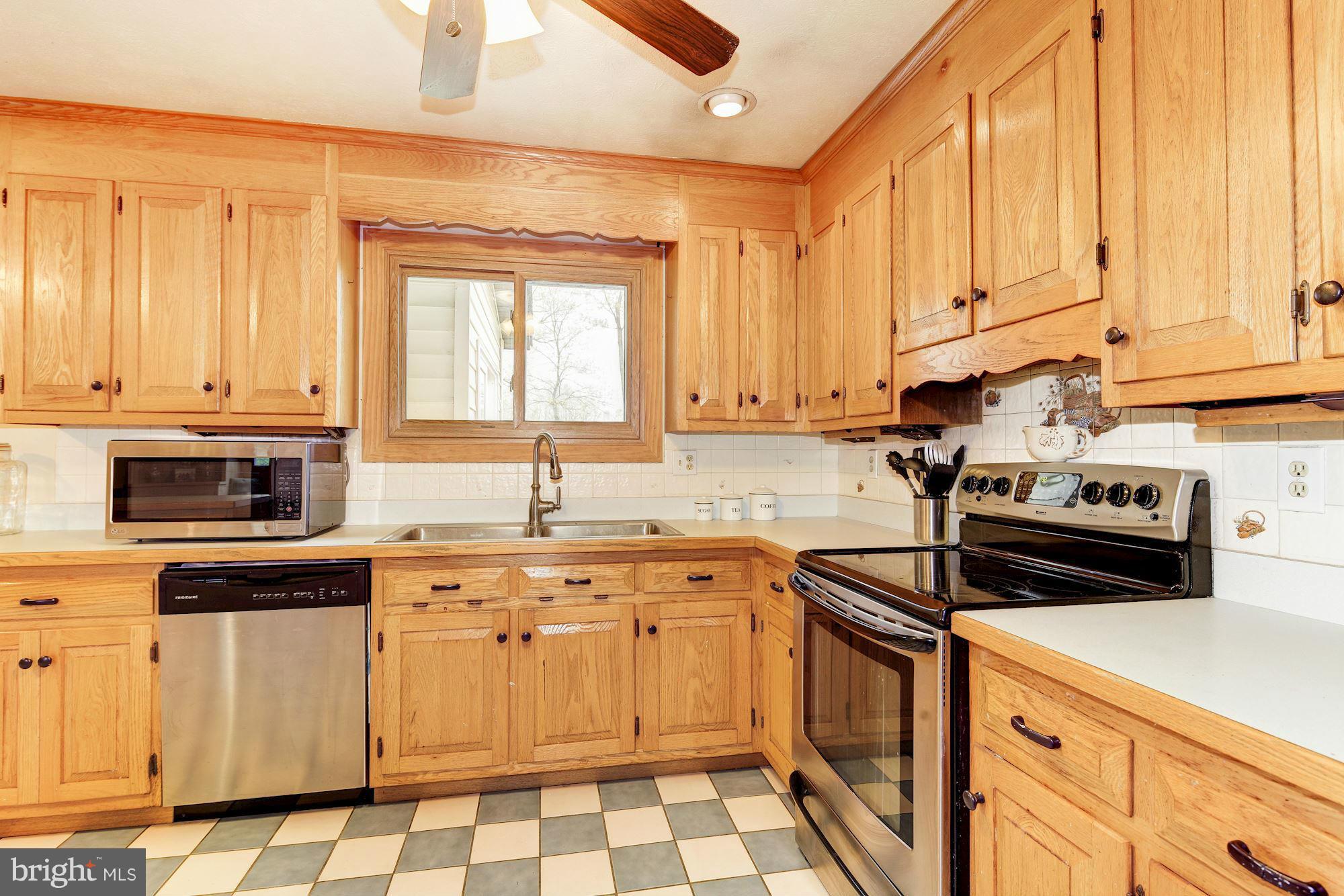 750 Silver Run Valley Road Westminster, MD 21158 - Photo 5 of 30 Kitchen