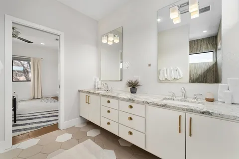 $870,000 | 3311 Pennsylvania Avenue, Unit A, Austin, TX 78721