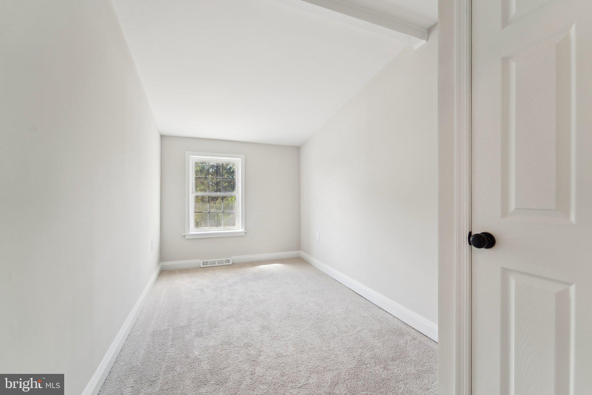 3216 East Joppa Road Baltimore, MD 21234 - Photo 20 of 35 Bedroom 2