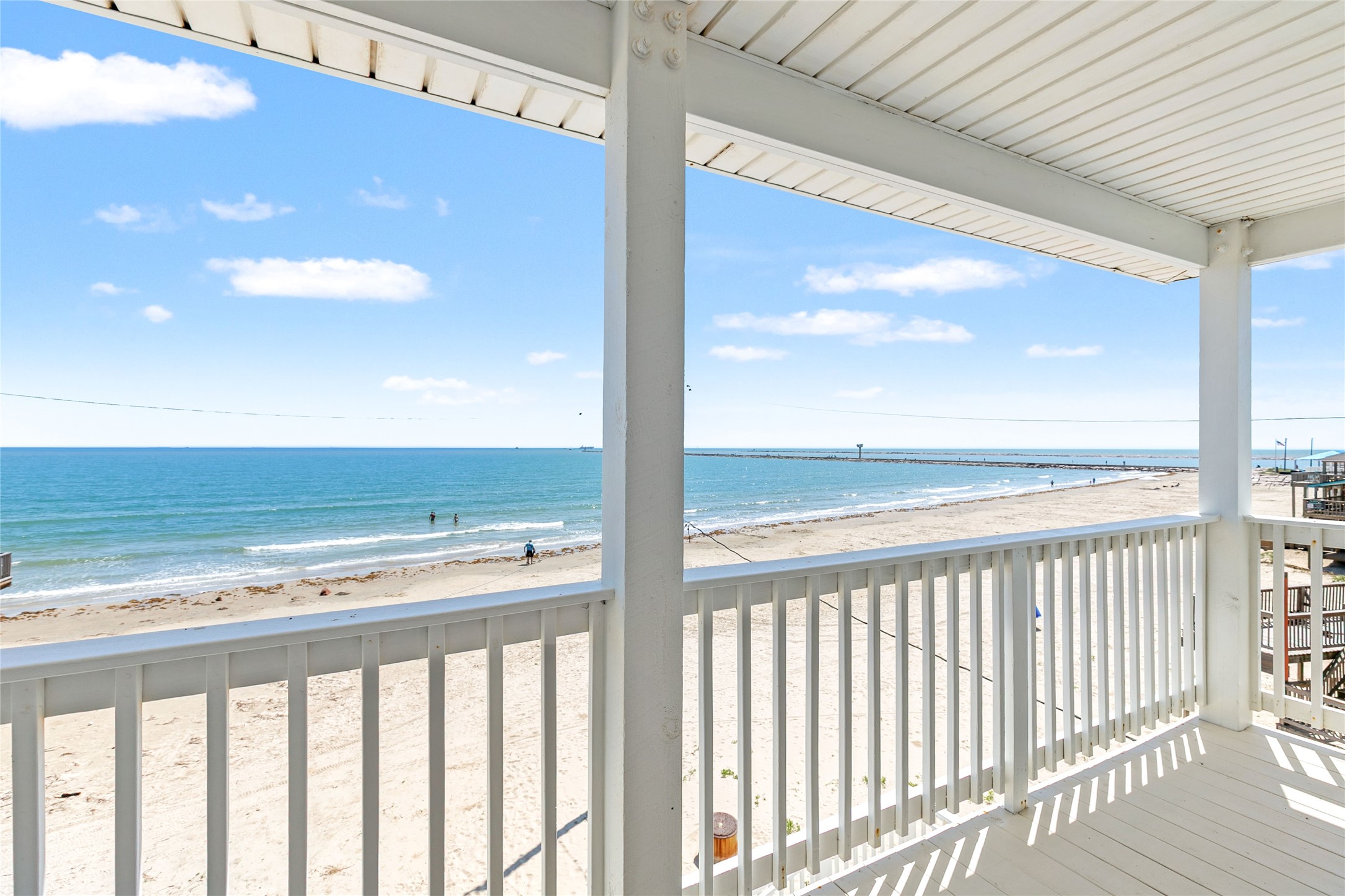 1213 Sargasso Circle Surfside Beach, TX 77541 - Photo 19 of 40 a view of a balcony