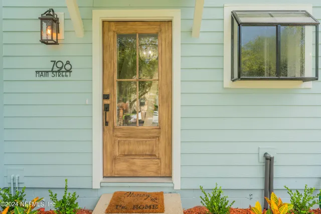 $2,500 | 798 Main Street, Atlantic Beach, FL 32233