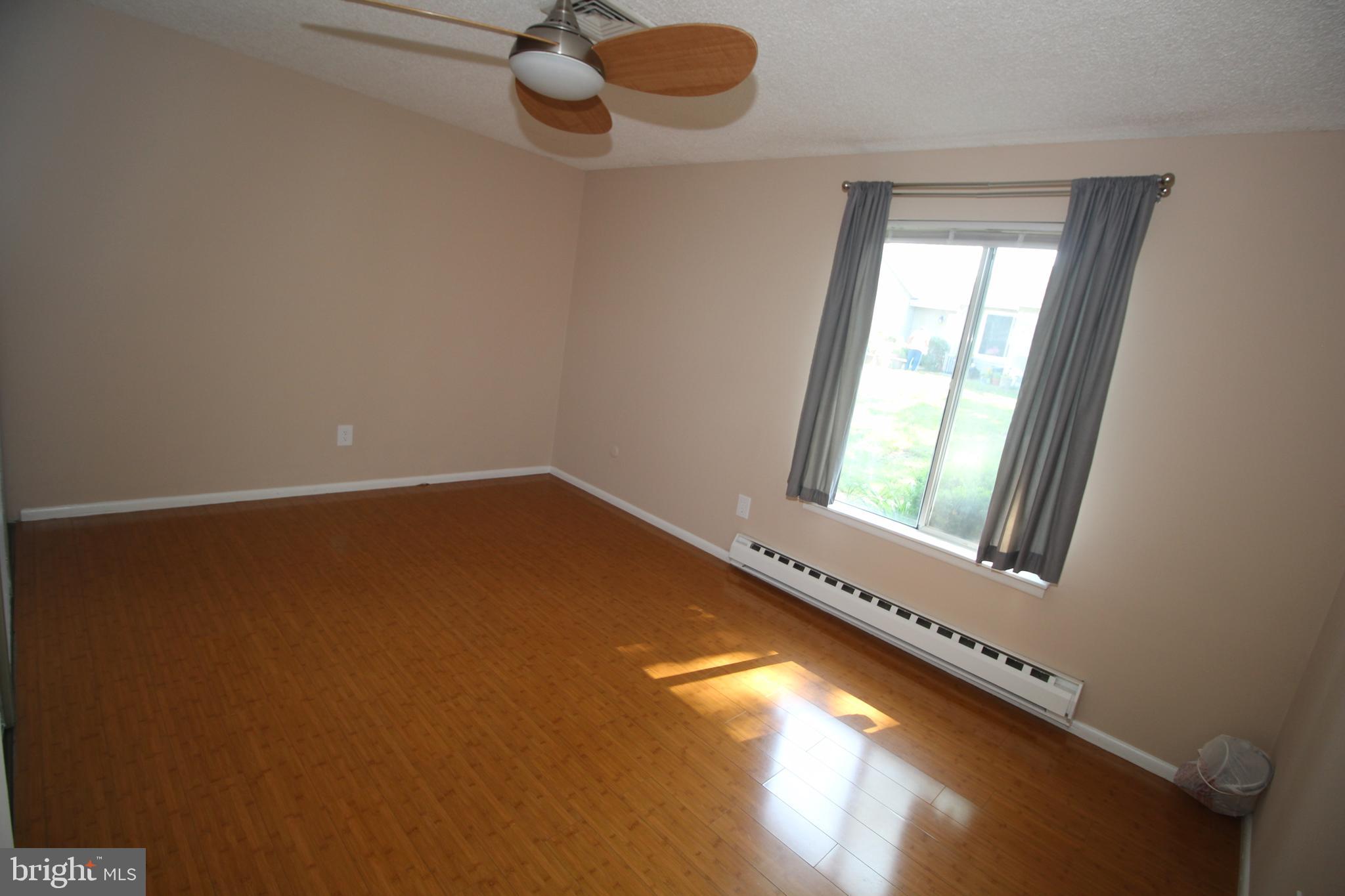 236 Vernon Road Monroe Township, NJ 08831 - Photo 12 of 26 Gallery Image 12