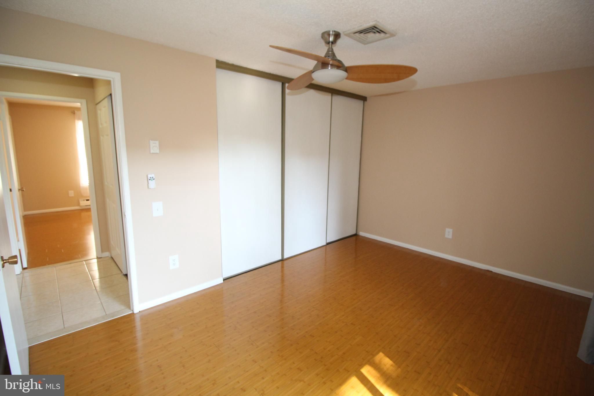 236 Vernon Road Monroe Township, NJ 08831 - Photo 13 of 26 Gallery Image 13