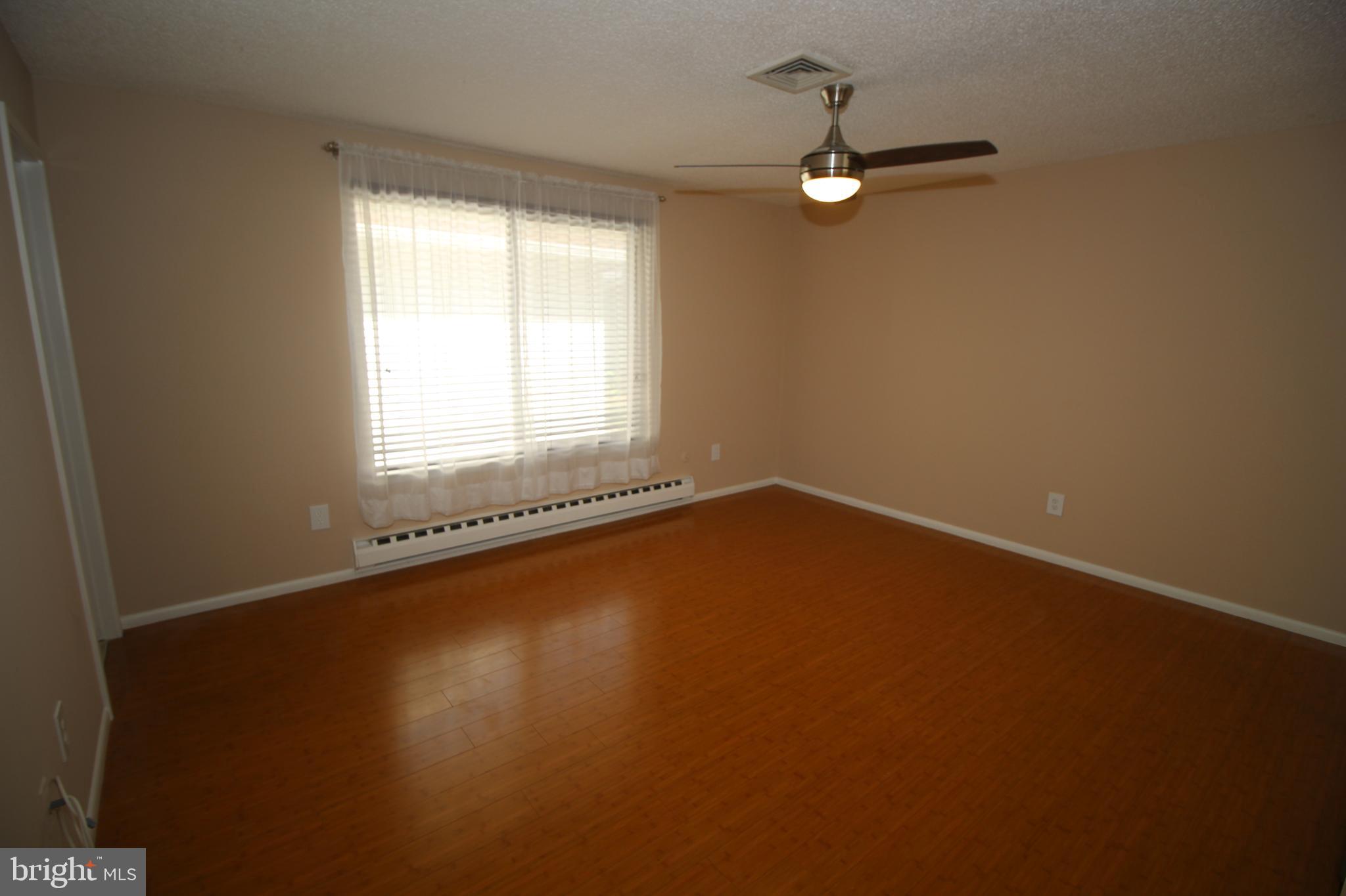 236 Vernon Road Monroe Township, NJ 08831 - Photo 15 of 26 Gallery Image 15