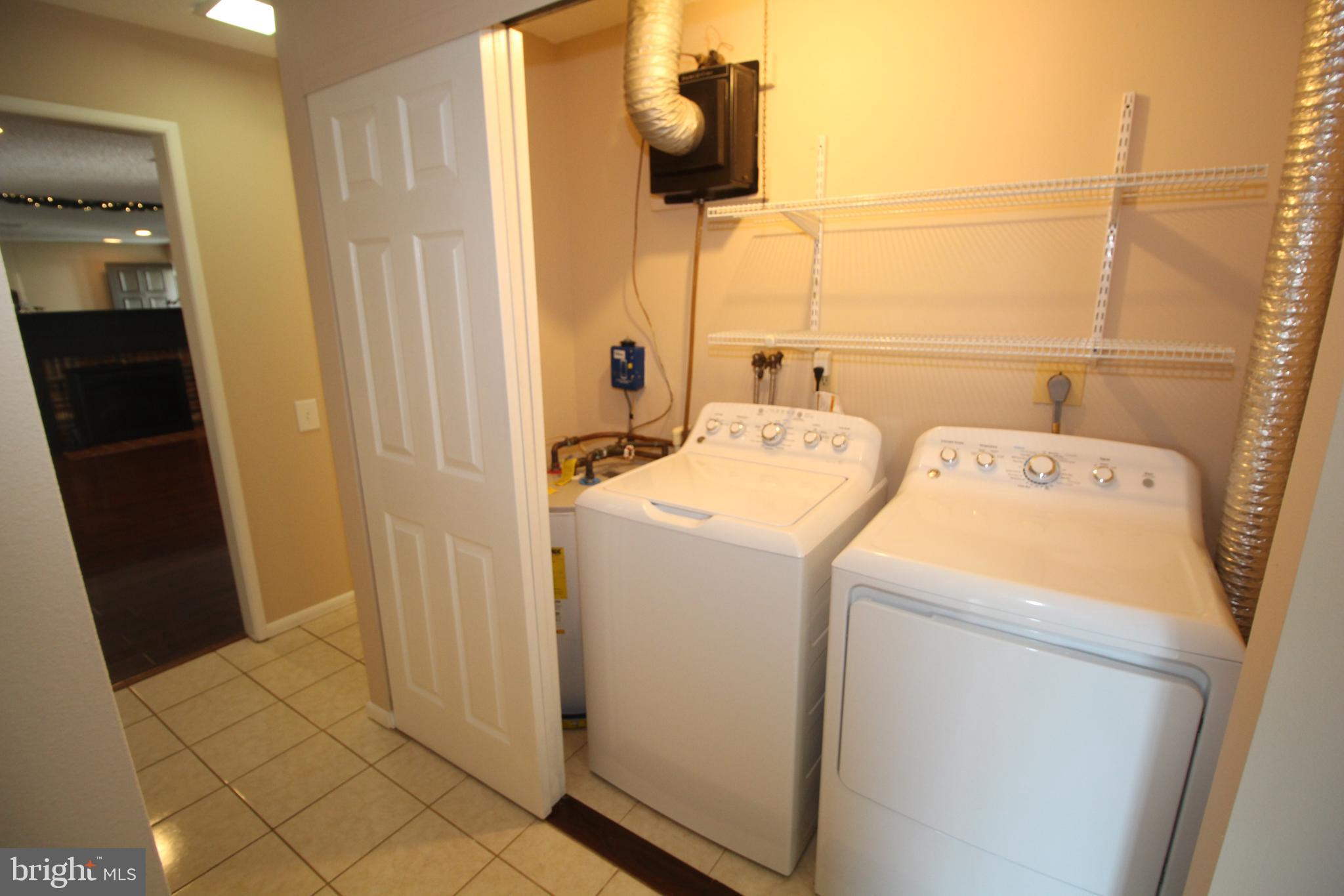 236 Vernon Road Monroe Township, NJ 08831 - Photo 20 of 26 Gallery Image 20