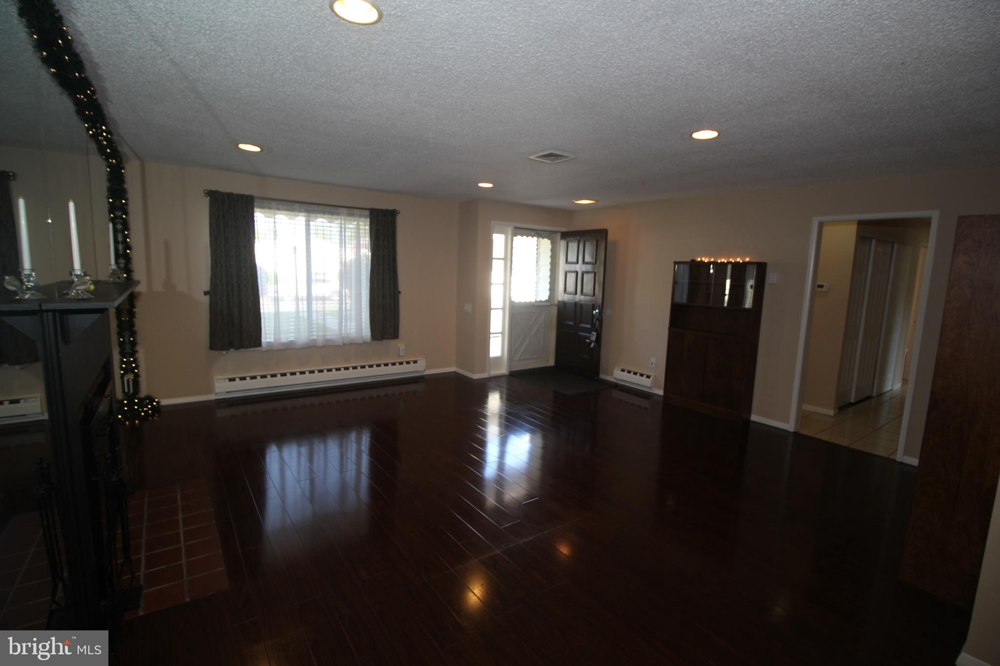 236 Vernon Road Monroe Township, NJ 08831 - Photo 7 of 26 Gallery Image 7