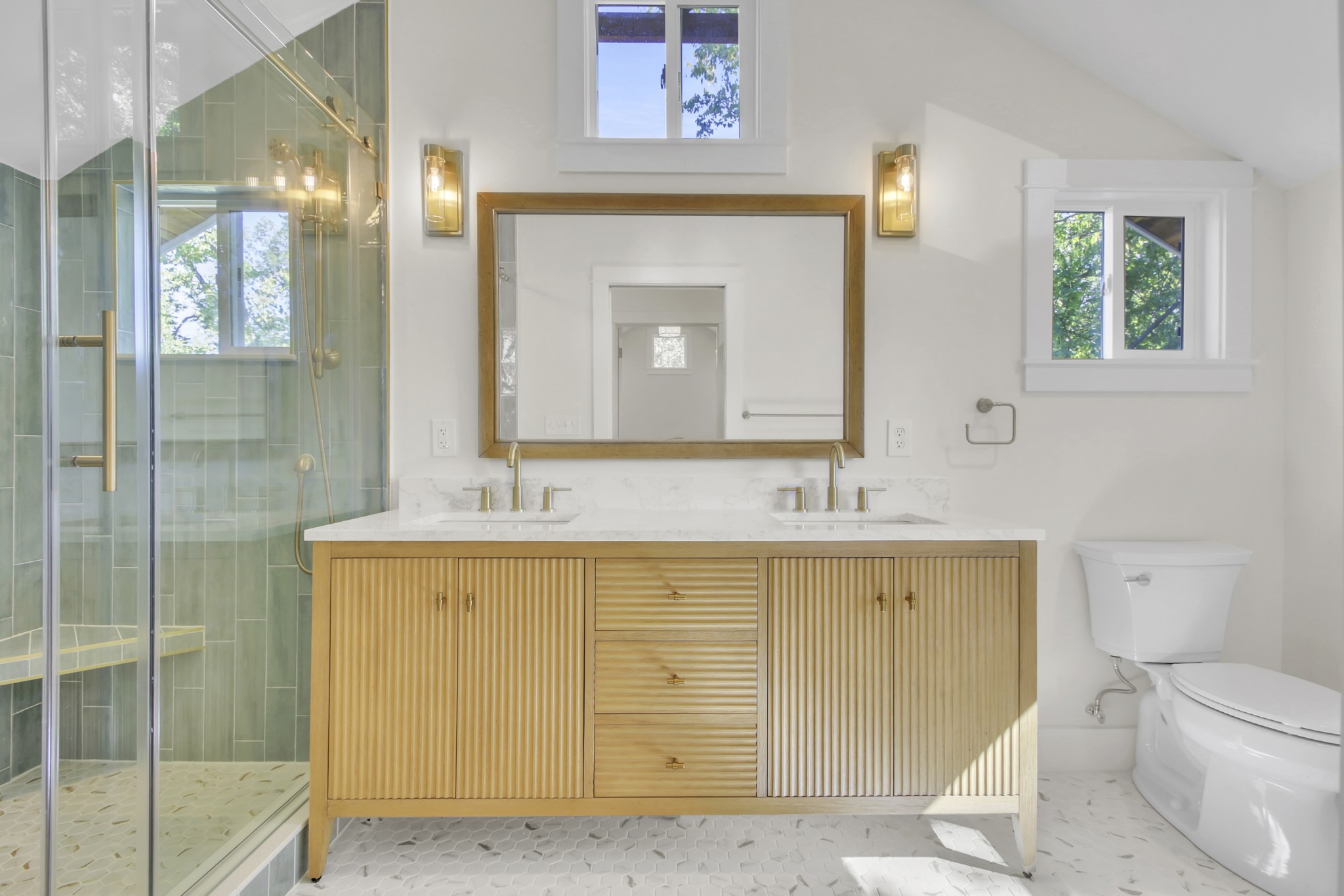 1121 Goldilocks Street Madison, TN 37115 - Photo 26 of 31 a bathroom with a sink a toilet and mirror