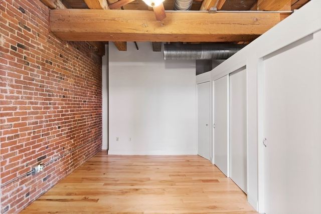$880,000 | 21 Wormwood Street, Unit 421, Boston, MA 02210