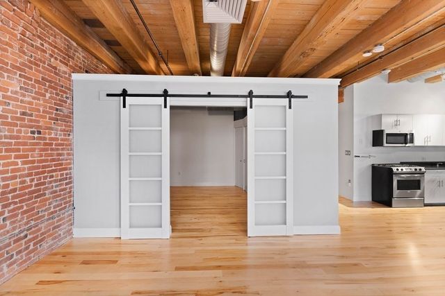 $880,000 | 21 Wormwood Street, Unit 421, Boston, MA 02210