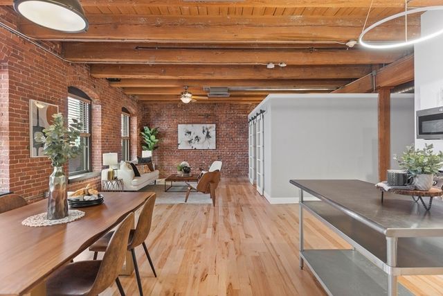 $880,000 | 21 Wormwood Street, Unit 421, Boston, MA 02210