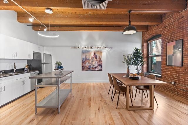 $880,000 | 21 Wormwood Street, Unit 421, Boston, MA 02210