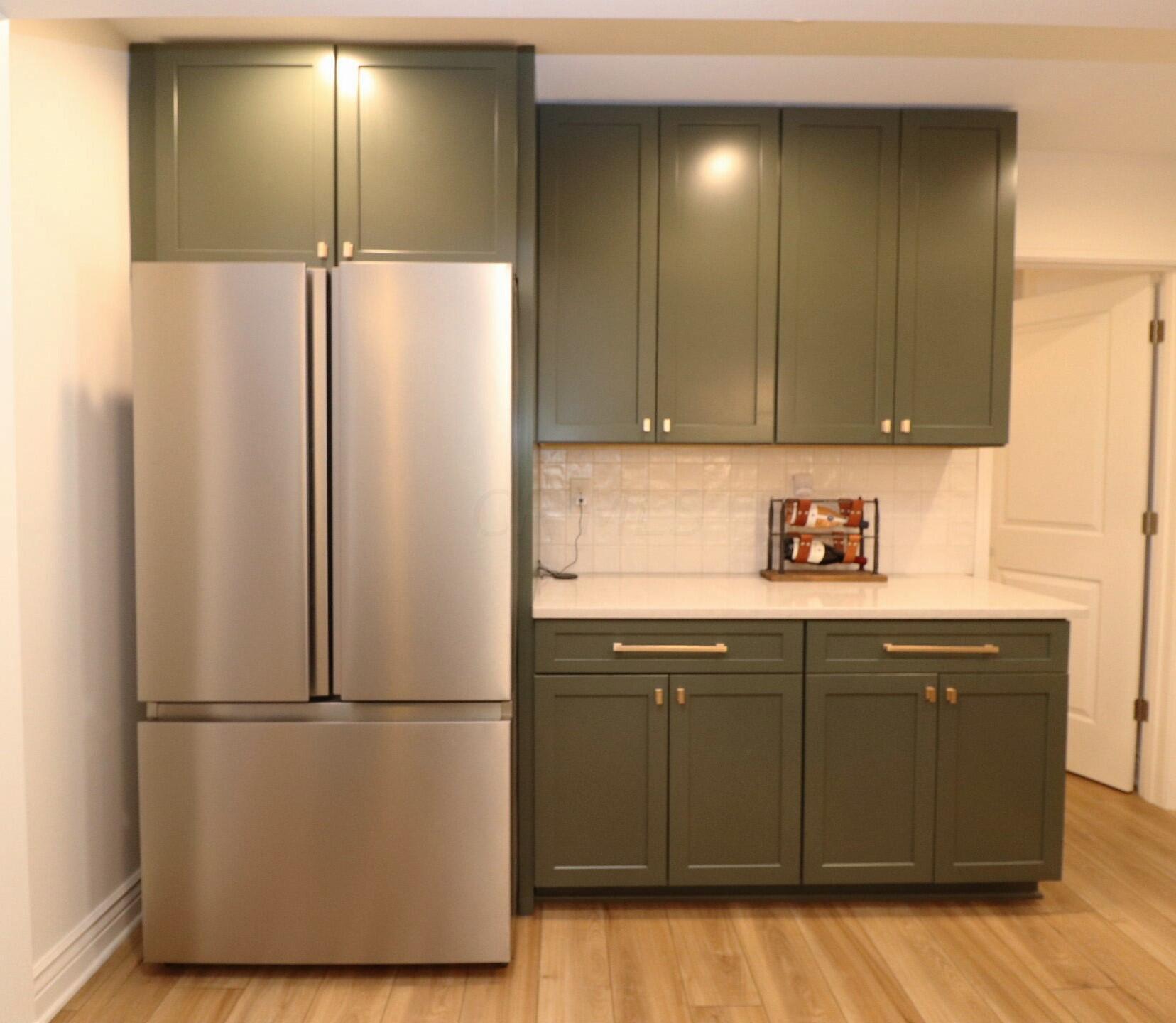 123 Old Mill Road Springfield, OH 45506 - Photo 10 of 76 Stainless steel refrigerator
