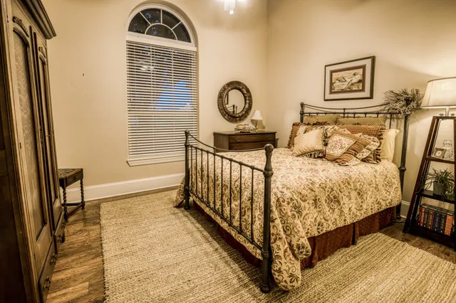 a view of livingroom with furniture and window