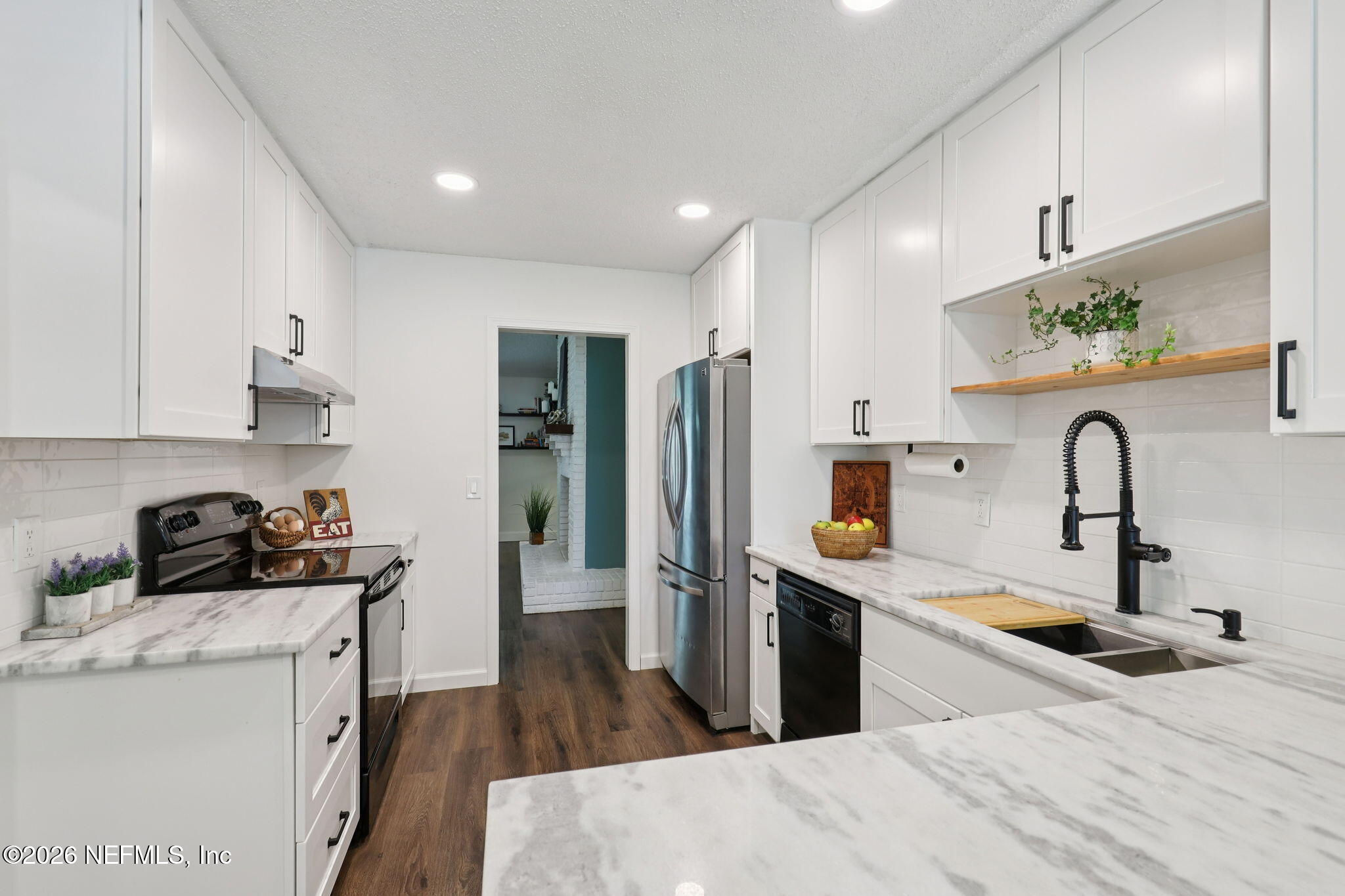 10122 Hawks Hollow Road Jacksonville, FL 32257 - Photo 24 of 46 Kitchen