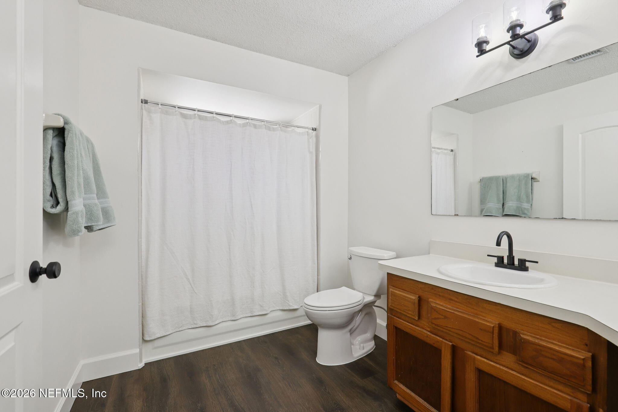 10122 Hawks Hollow Road Jacksonville, FL 32257 - Photo 31 of 46 Primary En Suite