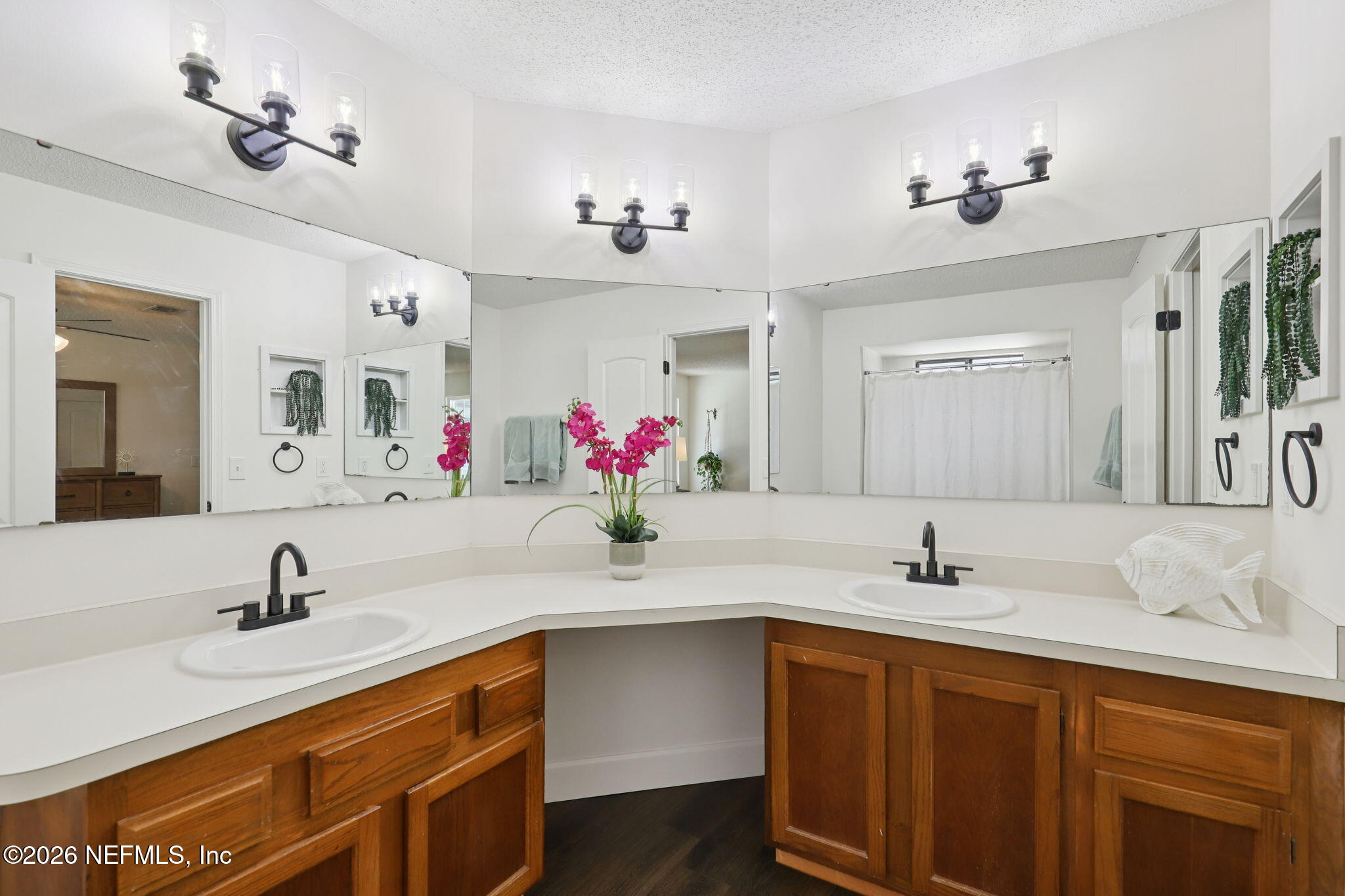 10122 Hawks Hollow Road Jacksonville, FL 32257 - Photo 6 of 46 Primary En Suite