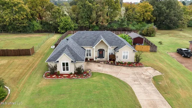 $345,000 | 114 Ethelyn Smith Drive, Senatobia, MS 38668
