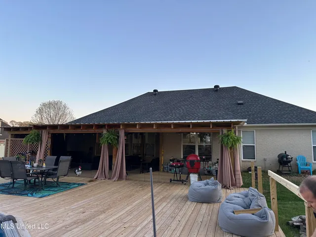 $345,000 | 114 Ethelyn Smith Drive, Senatobia, MS 38668