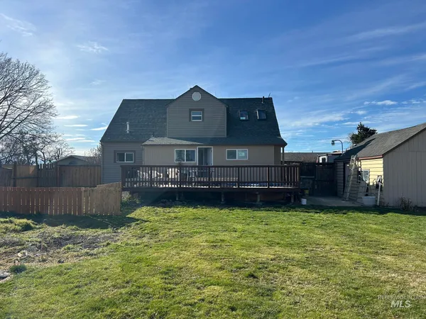 $379,500 | 3837 16th Street, Lewiston, ID 83501