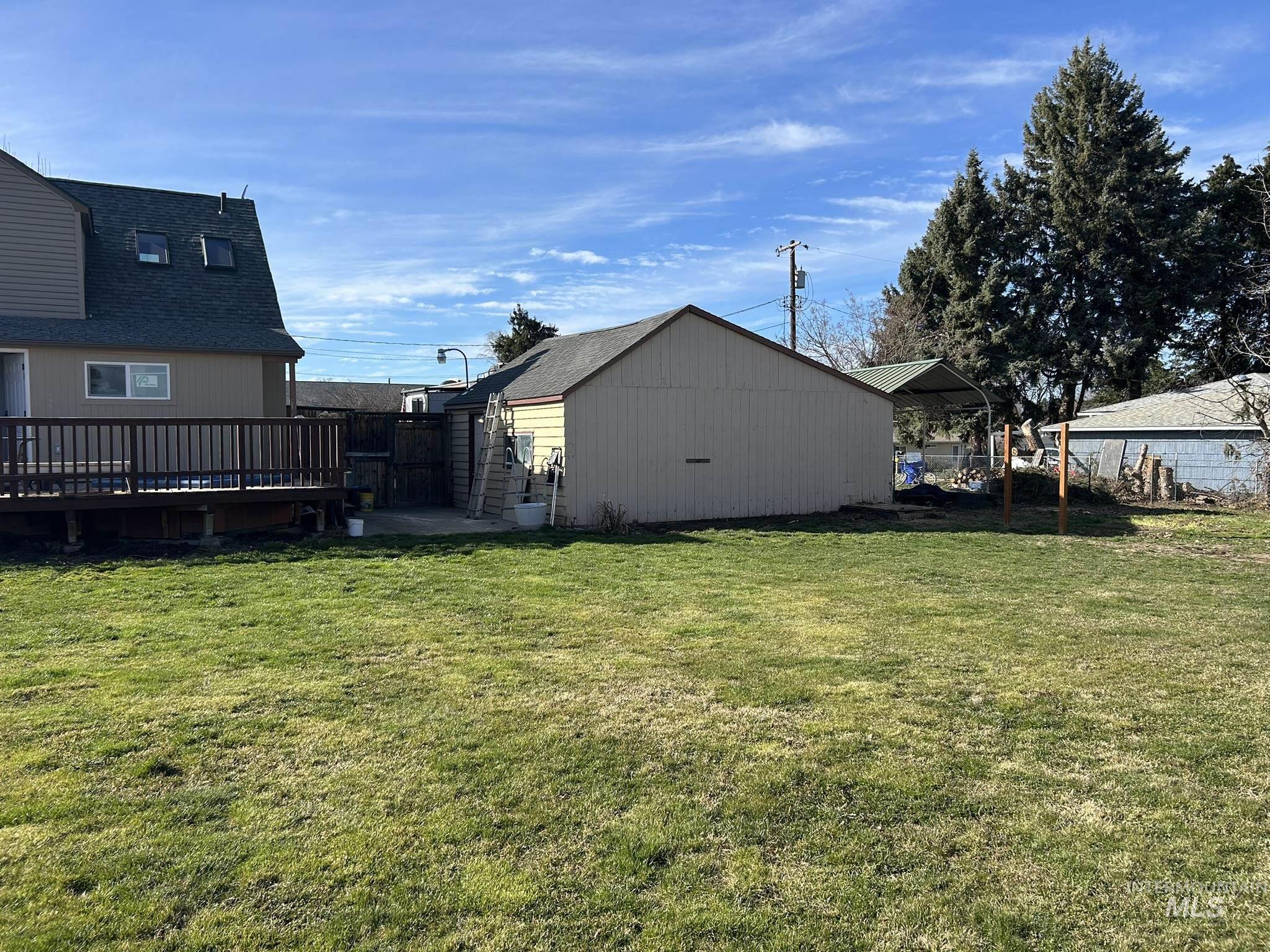 3837 16th Street Lewiston, ID 83501 - Photo 27 of 42 View of yard with a deck