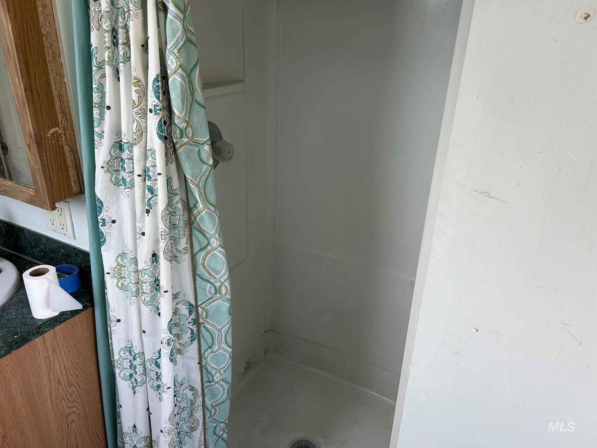 3837 16th Street Lewiston, ID 83501 - Photo 30 of 45 Full bath with a stall shower and vanity